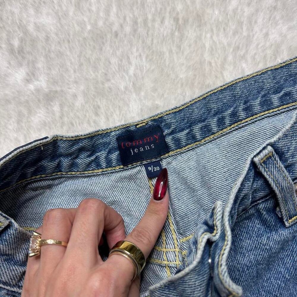 Vintage Tommy Hilfiger mom jeans! - Picture 6 of 8